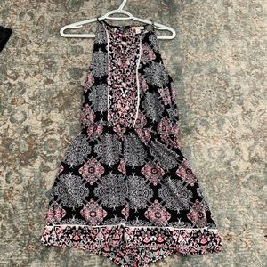 black pink and white romper size small